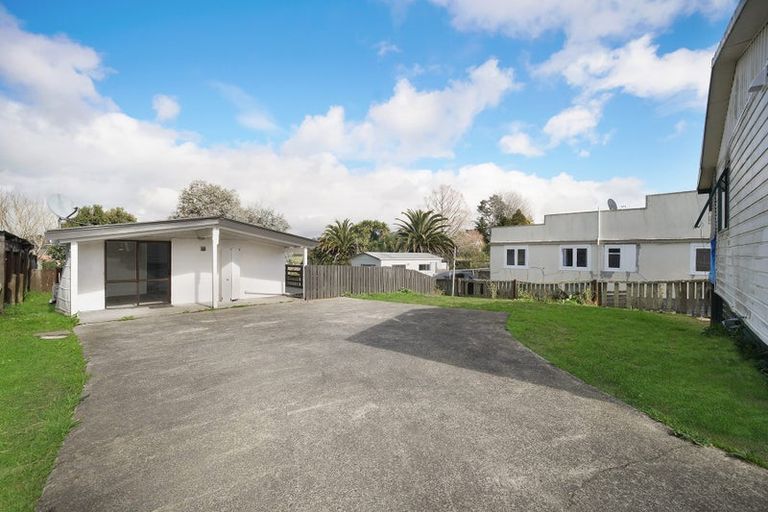 Photo of property in 343 Main Road, Huapai, Kumeu, 0810