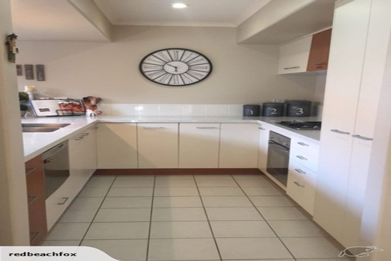 Photo of property in 31 Millennial Way, Orewa, 0931