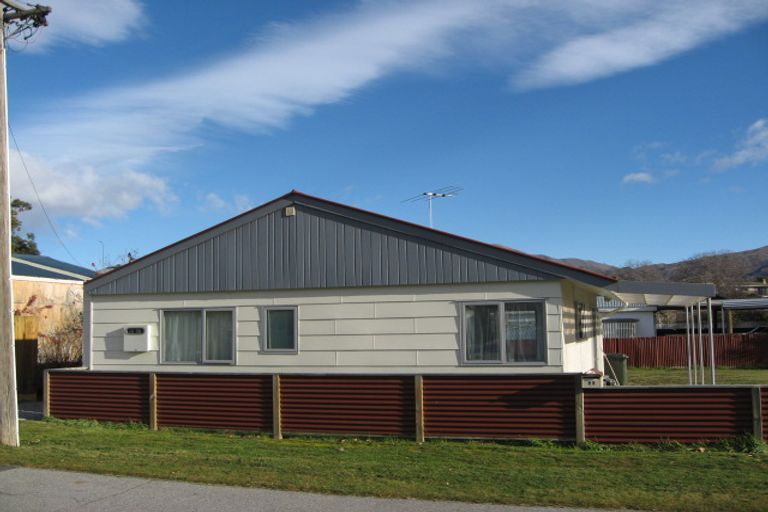 Photo of property in 43 Achil Street, Cromwell, 9310