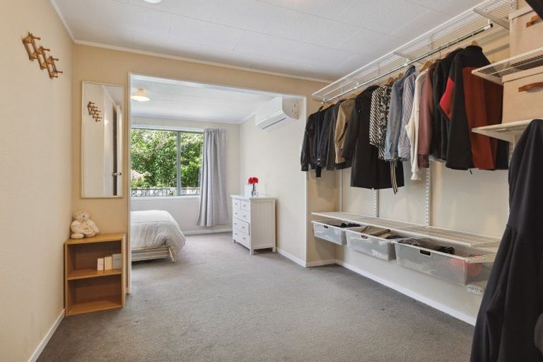 Photo of property in 92a Heta Road, Highlands Park, New Plymouth, 4312