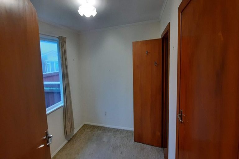 Photo of property in 3b Ferretti Grove, Avalon, Lower Hutt, 5011