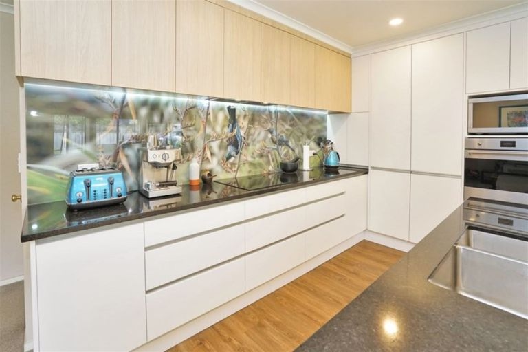 Photo of property in 5 Makepeace Place, Flagstaff, Hamilton, 3210