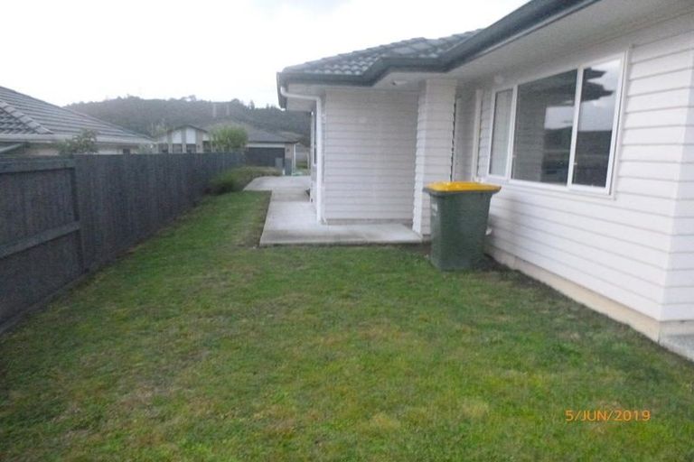 Photo of property in 7 Pohue Avenue, Huapai, Kumeu, 0810