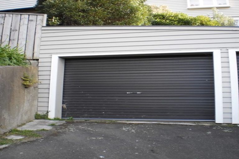 Photo of property in 8 Totara Road, Miramar, Wellington, 6022