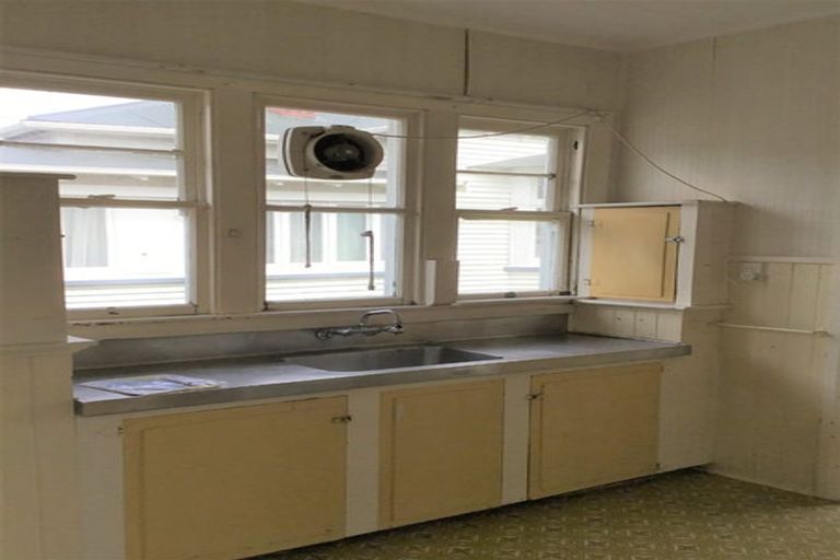 Photo of property in 3 Winnie Street, Greymouth, 7805