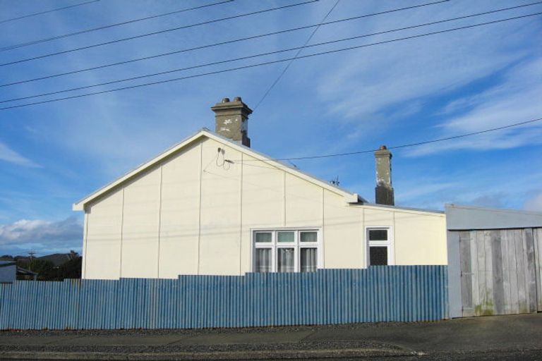 Photo of property in 42 Henderson Street, Bluff, 9814