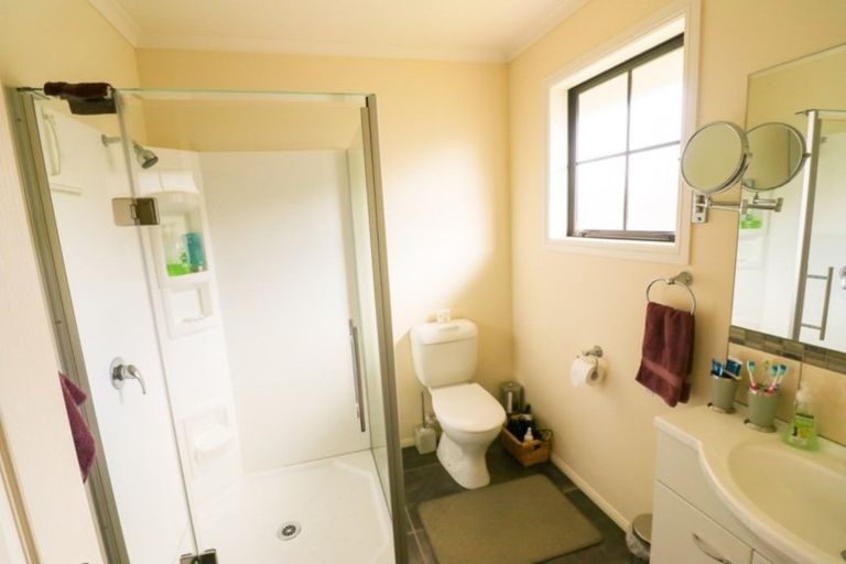 Photo of property in 21 Ruahine Street, Dannevirke, 4930