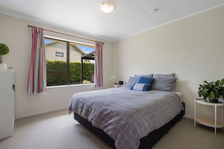 Photo of property in 8 Francis Drive, Katikati, 3129
