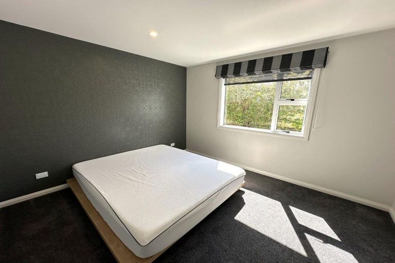 Photo of property in 15 Monaco Grove, Fitzherbert, Palmerston North, 4410