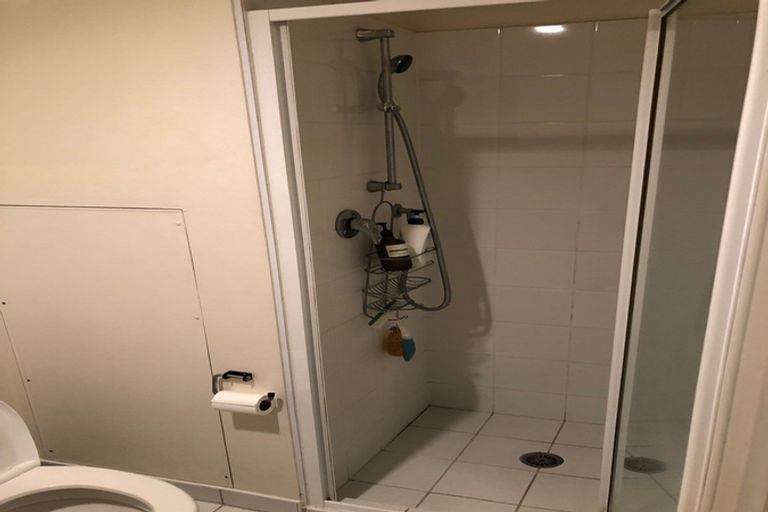 Photo of property in 17e/30 Westward Ho, Glen Eden, Auckland, 0602