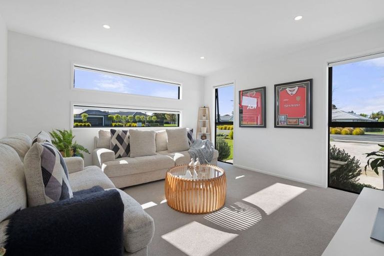 Photo of property in 15 Barracks Avenue, Solway, Masterton, 5810