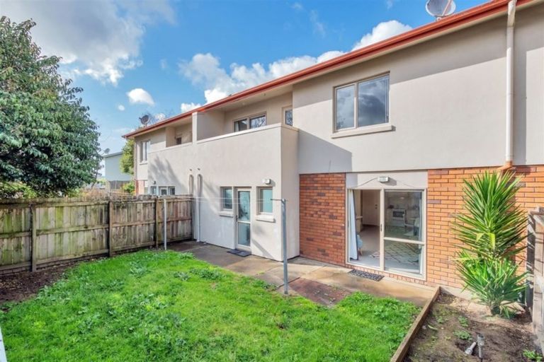 Photo of property in 13 Duxfield Drive, Ranui, Auckland, 0612