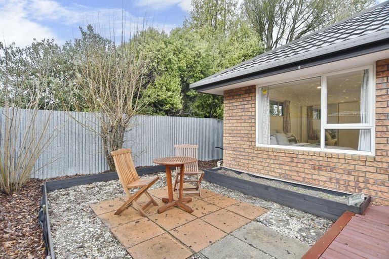 Photo of property in 2/47 Jocelyn Street, Casebrook, Christchurch, 8051