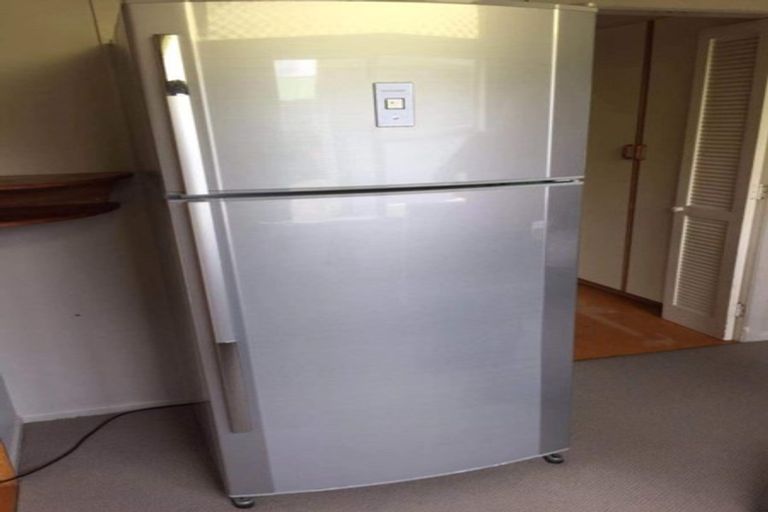 Photo of property in 30 William Souter Street, Forrest Hill, Auckland, 0620