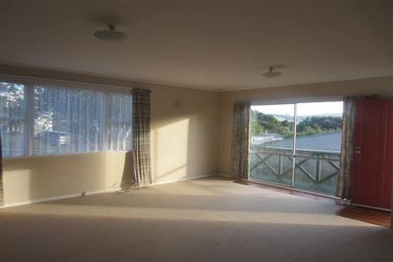 Photo of property in 66 Mark Avenue, Paparangi, Wellington, 6037