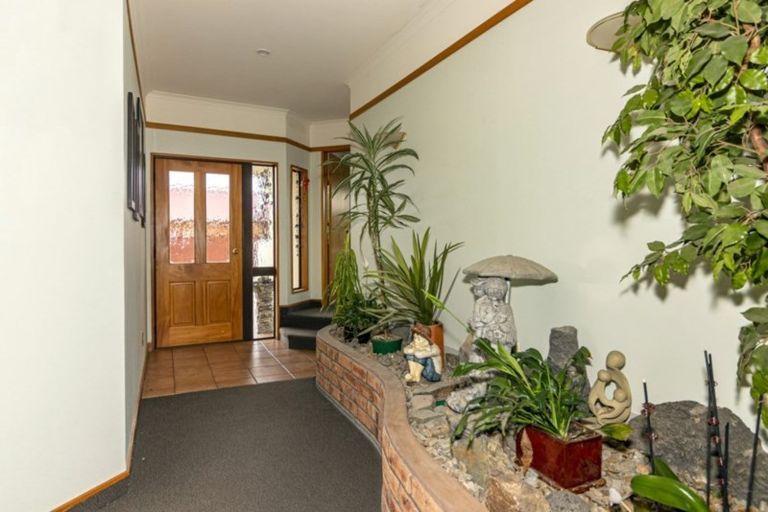 Photo of property in 71 Temple Crescent, Gleniti, Timaru, 7910