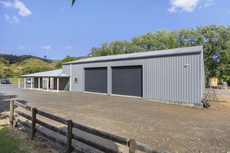 Photo of property in 149 Kimptons Road, Brookby, Manurewa, 2576