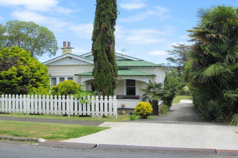 Photo of property in 101 Wellington Street, Pukekohe, 2120