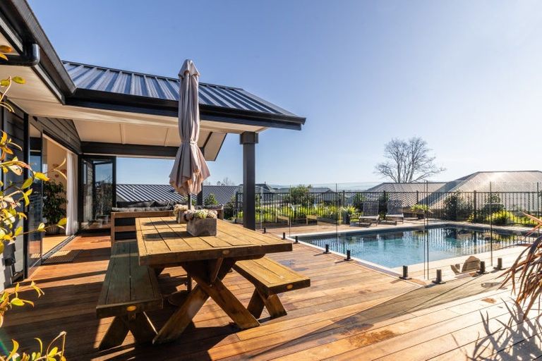 Photo of property in 68 Breadalbane Avenue, Havelock North, 4130