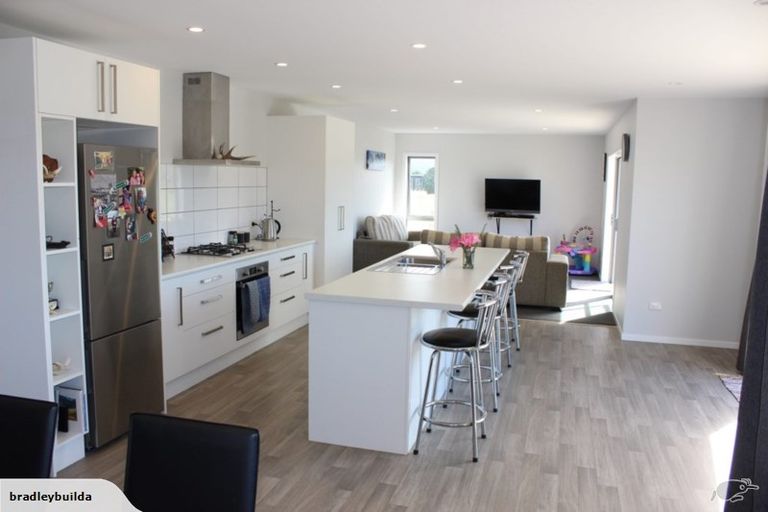 Photo of property in 156 Ngaio Drive, Matarangi, Whitianga, 3592