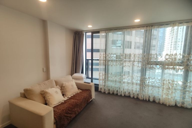 Photo of property in Albany Gardens, 35 Masons Road, Oteha, Auckland, 0632