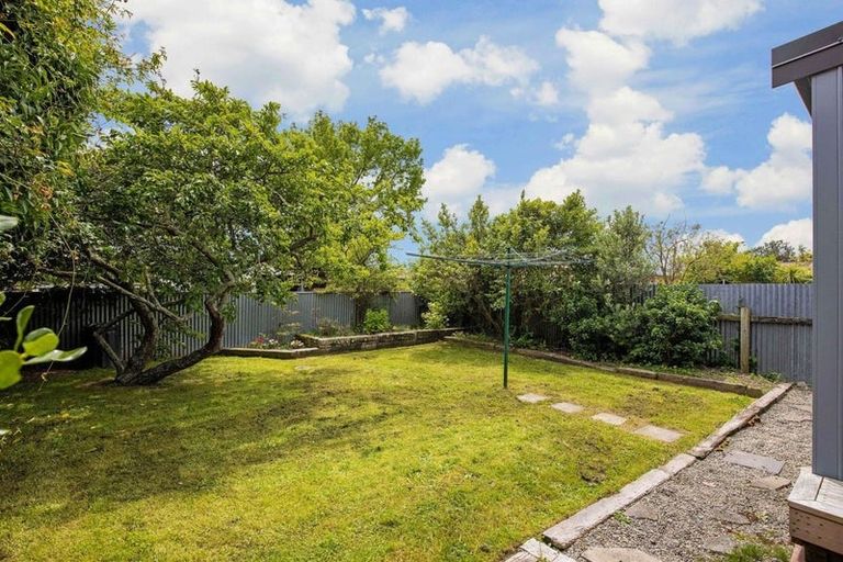 Photo of property in 18 Kaituna Street, Milson, Palmerston North, 4414
