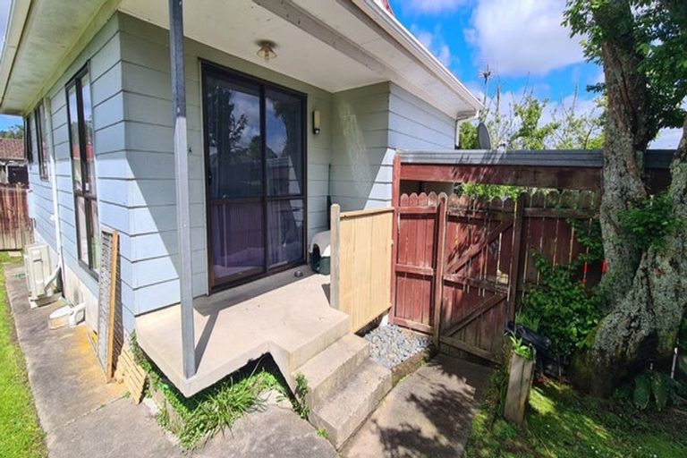Photo of property in 1/54 Brunner Road, Glen Eden, Auckland, 0602