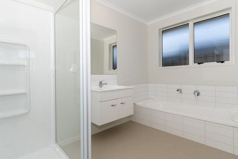 Photo of property in 11a Tutchen Street, Tauranga, 3110