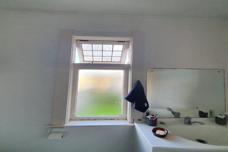 Photo of property in 21 Essex Street, Aro Valley, Wellington, 6021