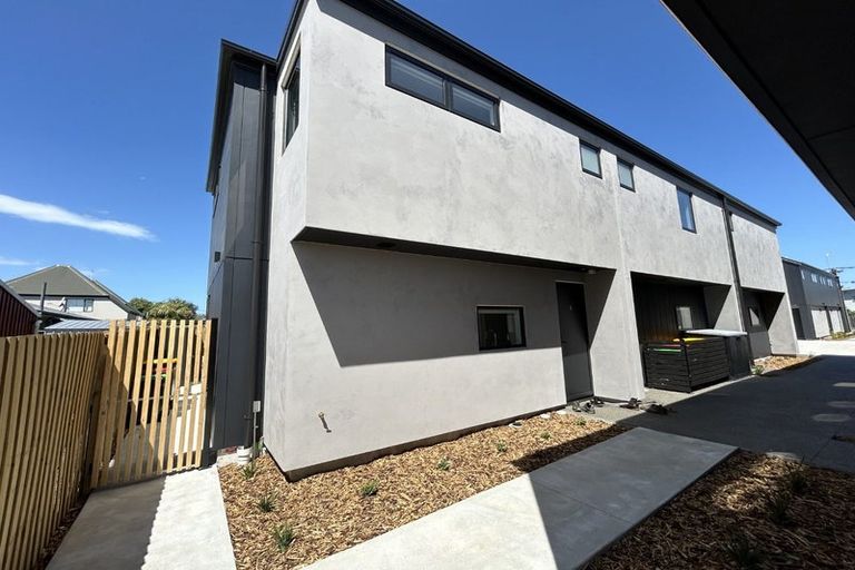 Photo of property in 10/527 Hereford Street, Linwood, Christchurch, 8011