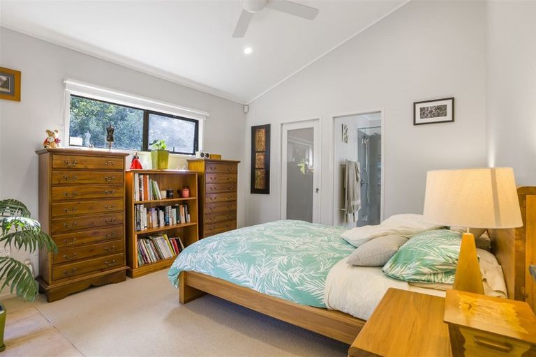 Photo of property in 18 Janome Place, Bucklands Beach, Auckland, 2014