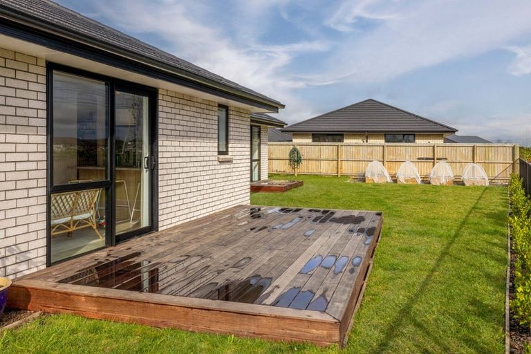 Photo of property in 27 Loch Tanna Way, Yaldhurst, Christchurch, 8042