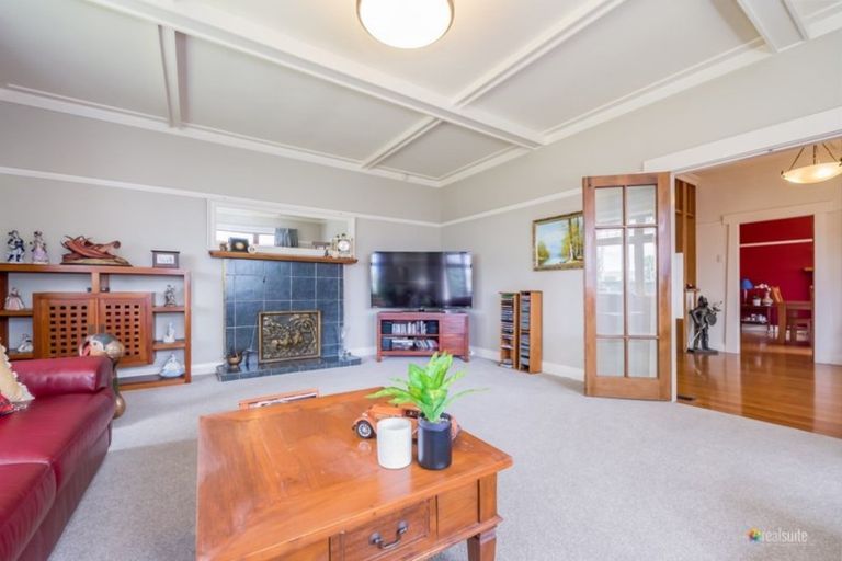 Photo of property in 40 Ropata Crescent, Boulcott, Lower Hutt, 5010