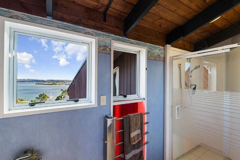 Photo of property in 27 Hadfield Street, Beach Haven, Auckland, 0626