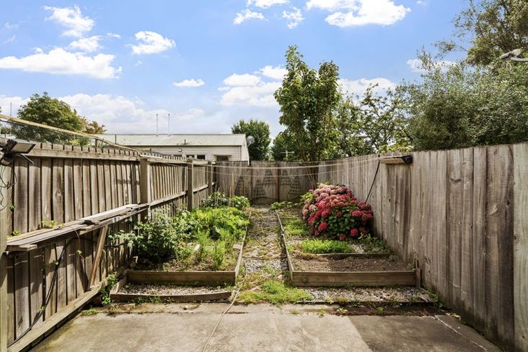 Photo of property in 6/337 Armagh Street, Linwood, Christchurch, 8011