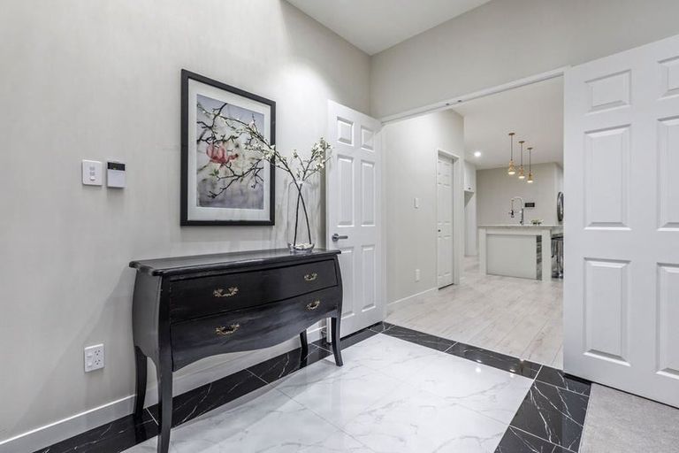 Photo of property in 22 Thomas Rielly Avenue, Hobsonville, Auckland, 0616