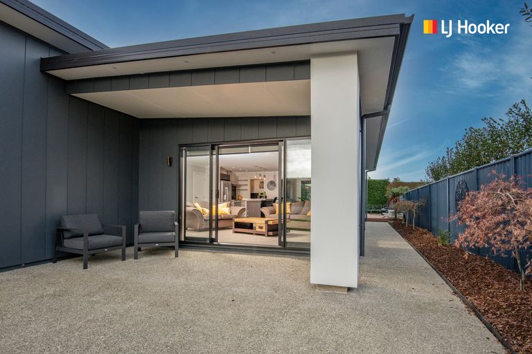 Photo of property in 13 Huntly Road, Outram, 9019