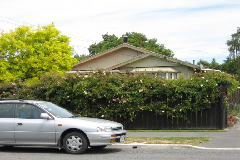 Photo of property in 2/68 Wildberry Street, Woolston, Christchurch, 8023