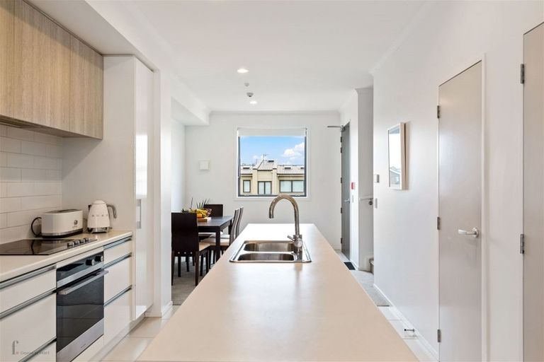 Photo of property in 4c Harakeke Road, Hobsonville, Auckland, 0618