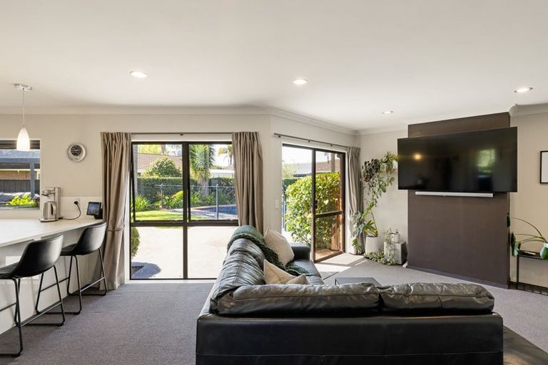 Photo of property in 10 Harrowfield Drive, Harrowfield, Hamilton, 3210