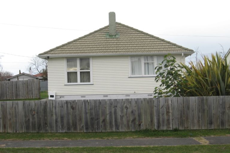 Photo of property in 6 Bisson Place, Maraenui, Napier, 4110