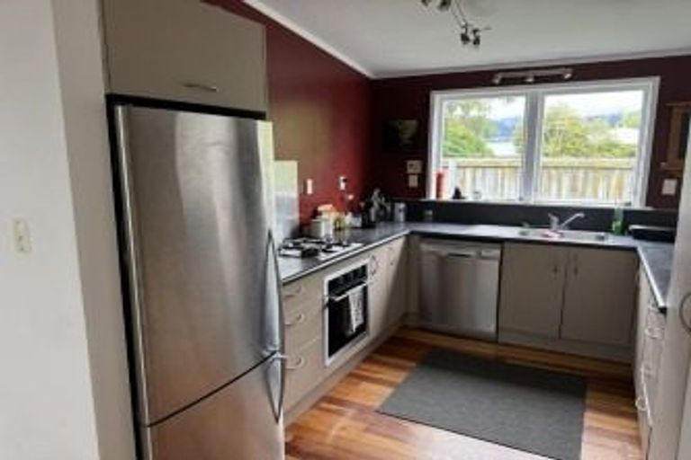 Photo of property in 34 Anaru Street, Raumati Beach, Paraparaumu, 5032