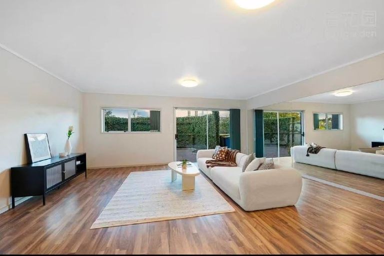 Photo of property in 44 Penzance Road, Mairangi Bay, Auckland, 0630