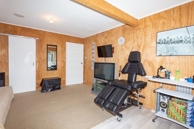 Photo of property in 9 Taplin Quay, Waitotara, Whanganui, 4588