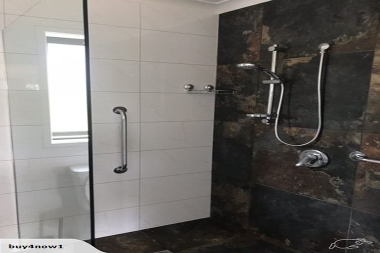 Photo of property in 133 Codlin Road, Waiuku, 2682