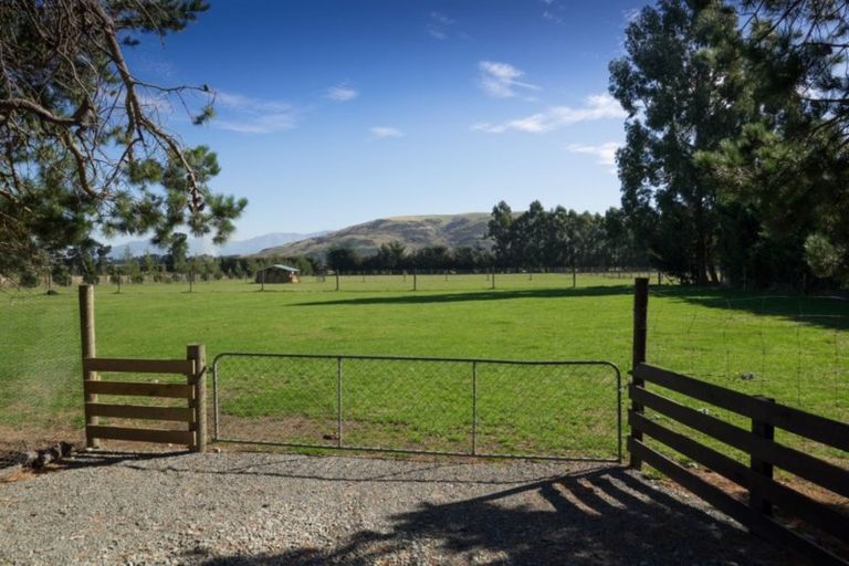 Photo of property in 17 Hekeao Road, Surrey Hills, Ashburton, 7778