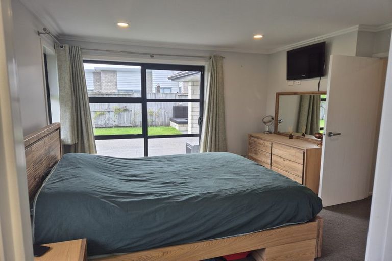 Photo of property in 18 Teatree Close, Huntington, Hamilton, 3210