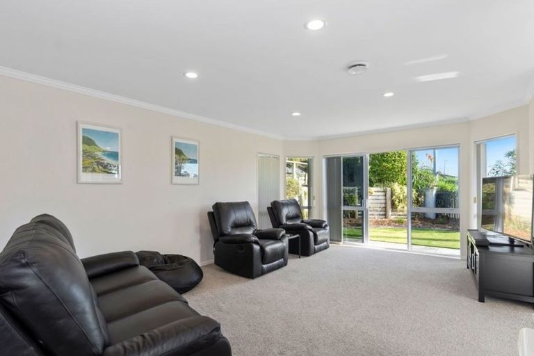 Photo of property in 6 Palm Court, Mount Maunganui, 3116