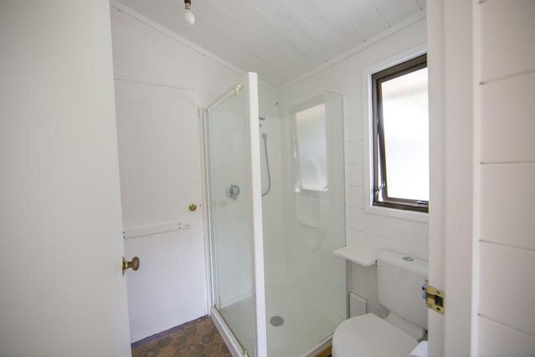 Photo of property in 28 Shoemaker Road, Waipu, 0510