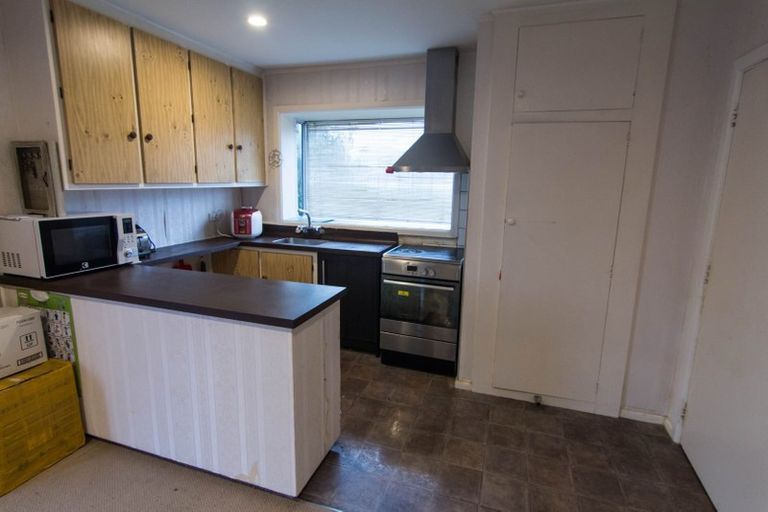 Photo of property in 57 Oriana Crescent, Hornby, Christchurch, 8042